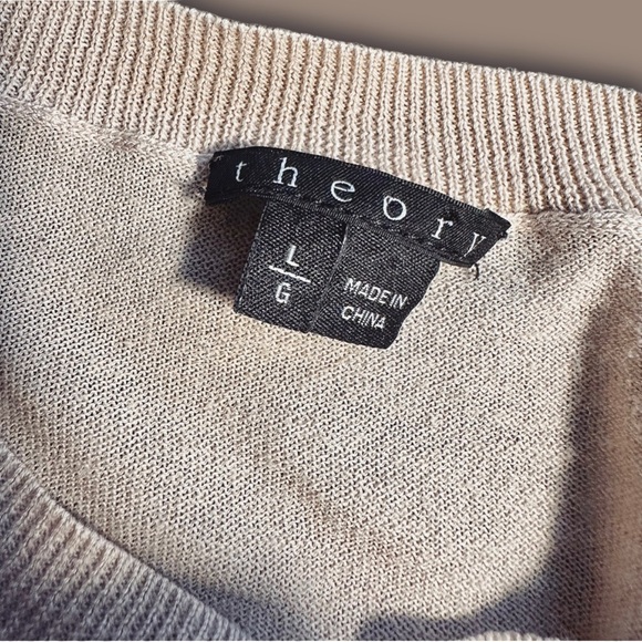 Theory ‘Abino Jam’ Crewneck Sweater in “Nude / Navy” Size Large - Picture 5 of 15